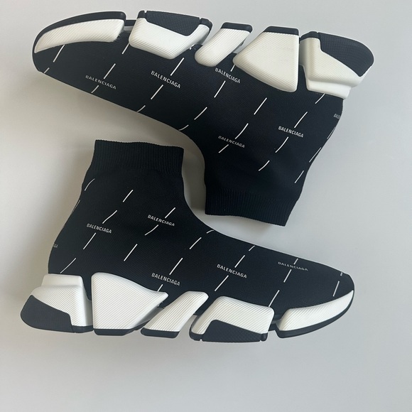 Balenciaga speed sneakers.made in Italy.EU size 40 - Picture 11 of 16